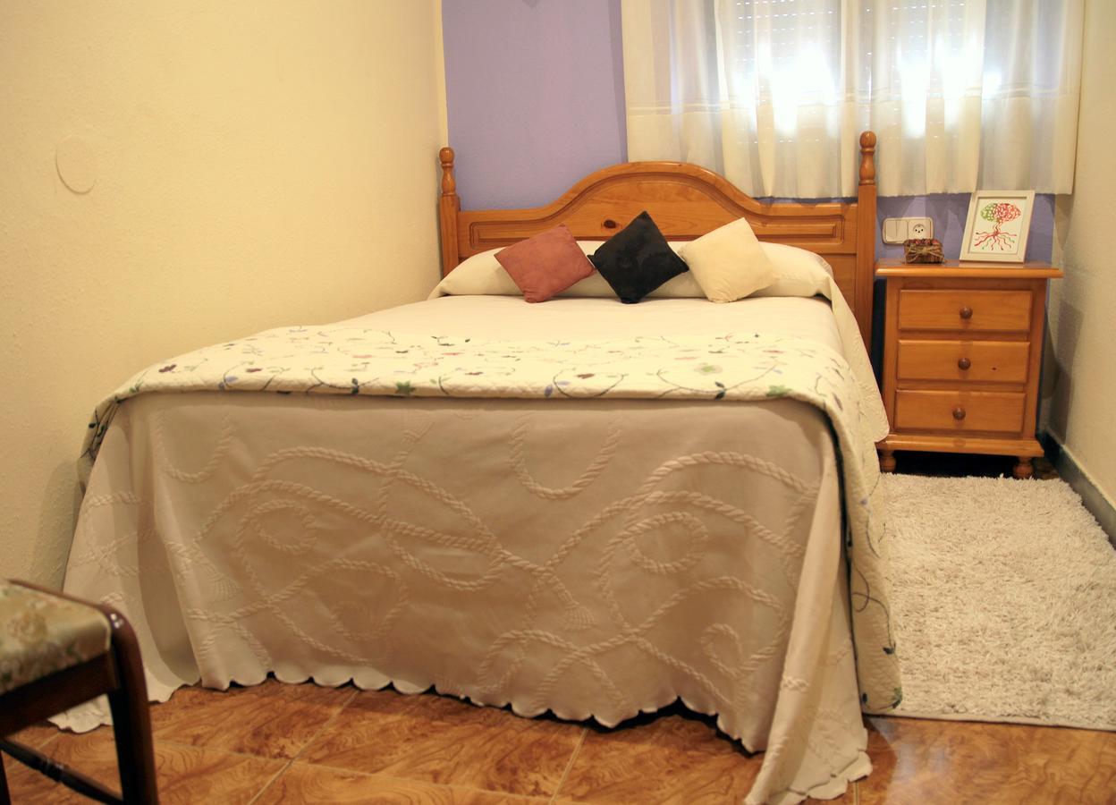 Hostal Pachin Mieres  Exteriér fotografie